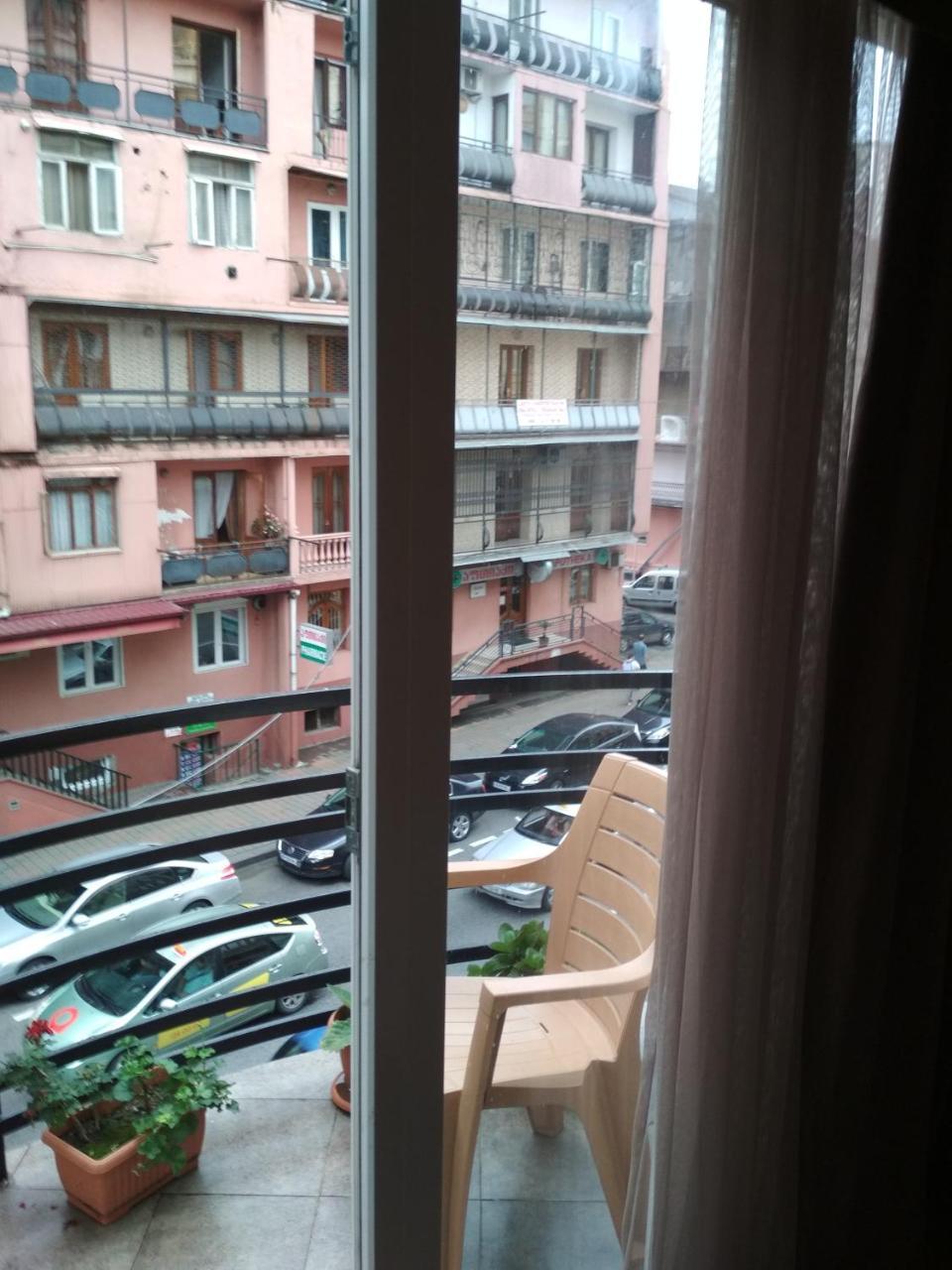 Отель Гостевой дом Melikashvili 57 Батуми Экстерьер фото